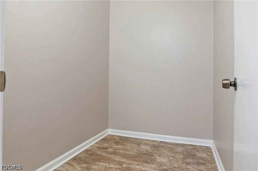 834 SE 46th Street Cape Coral FL 33904