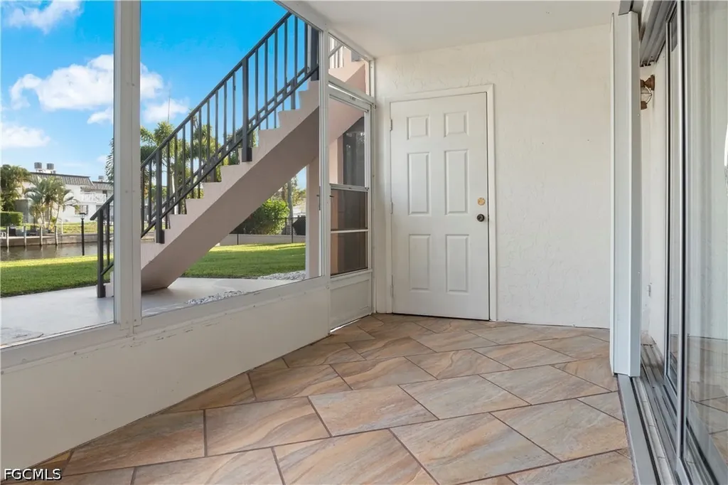 834 SE 46th Street Cape Coral FL 33904