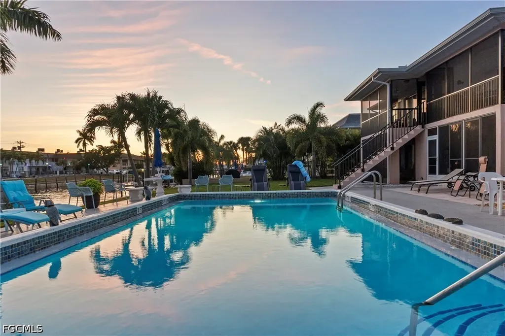 834 SE 46th Street Cape Coral FL 33904
