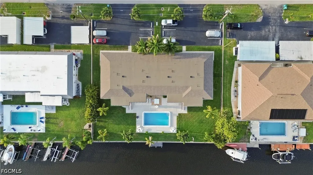 834 SE 46th Street Cape Coral FL 33904