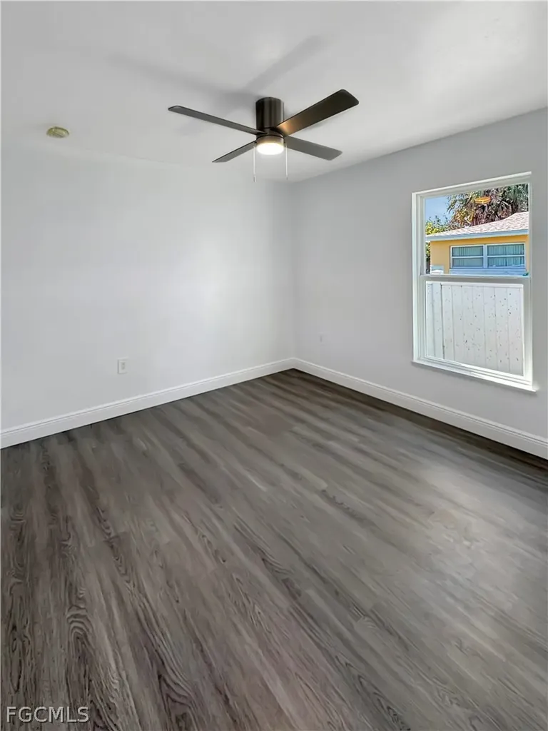 12641 1st Street Fort Myers FL 33905