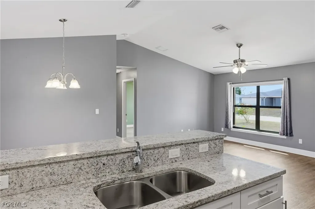 3017 NE 2nd Avenue Cape Coral FL 33909