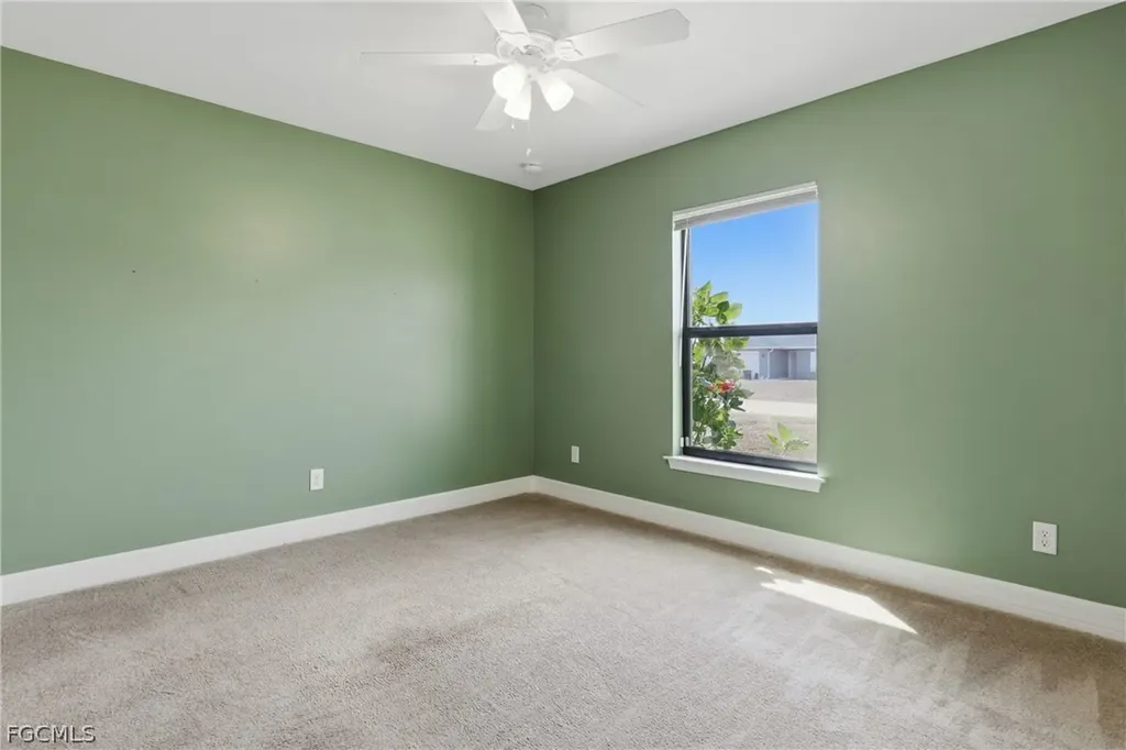 3017 NE 2nd Avenue Cape Coral FL 33909