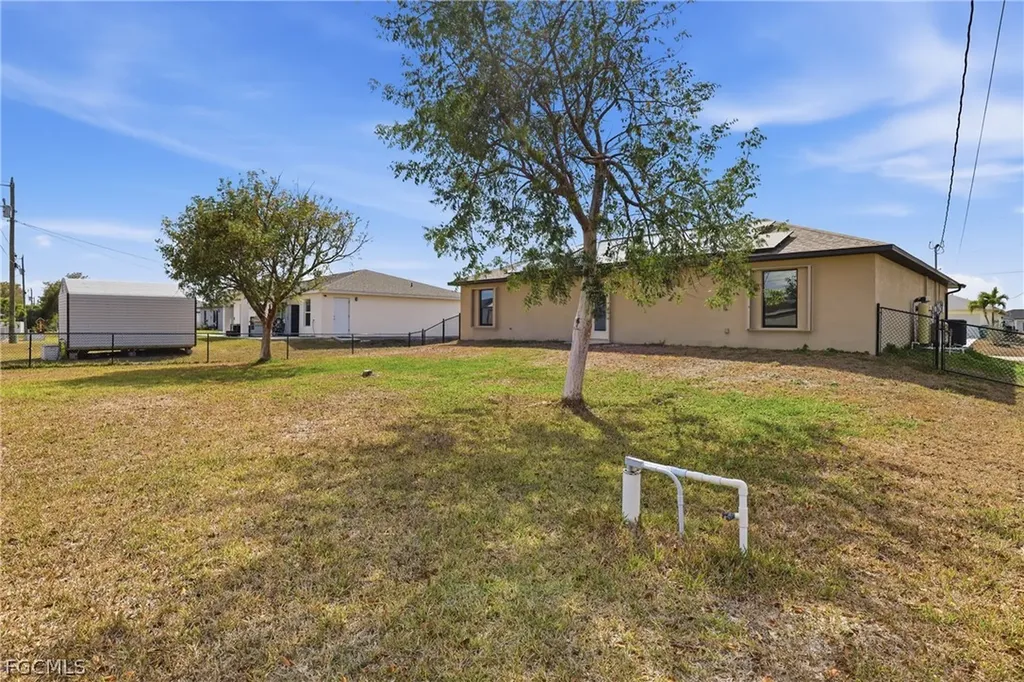3017 NE 2nd Avenue Cape Coral FL 33909