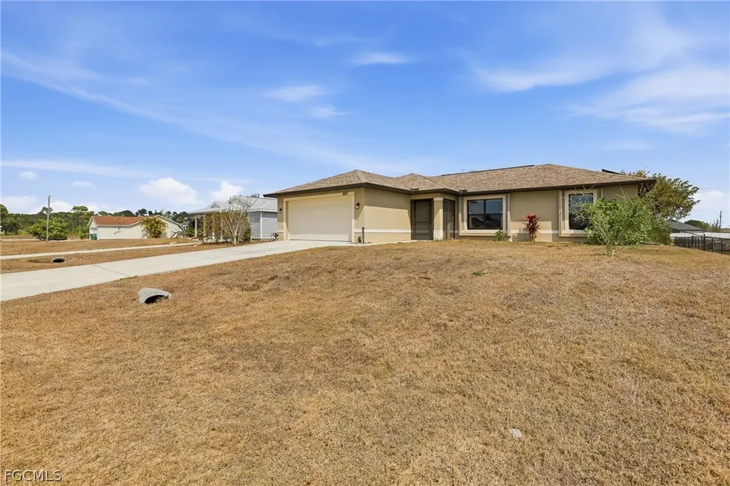 3017 NE 2nd Avenue Cape Coral FL 33909