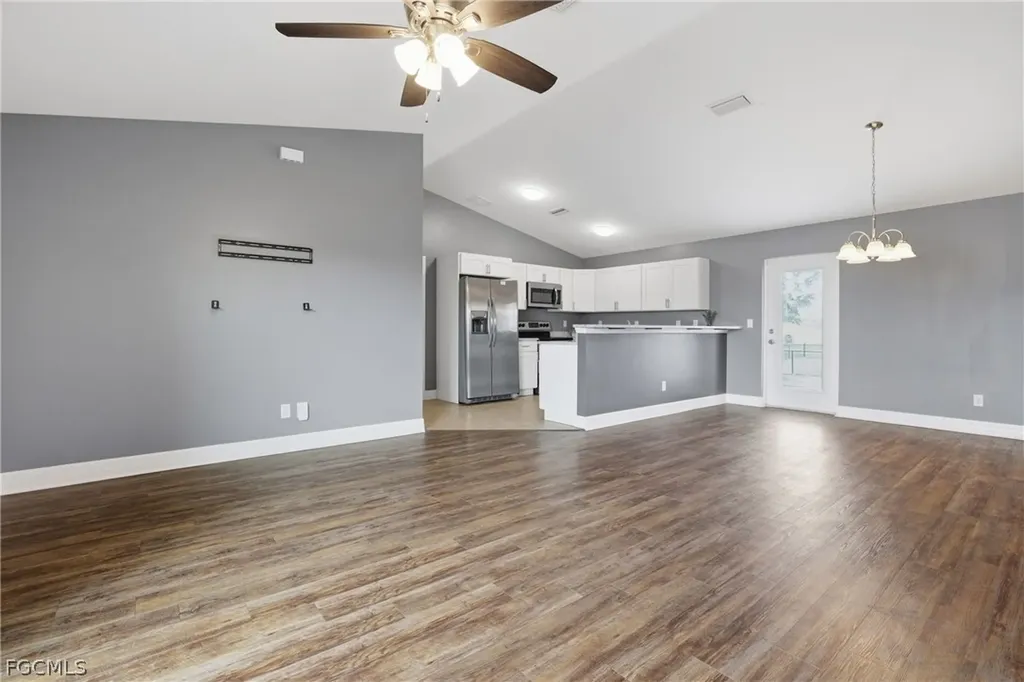 3017 NE 2nd Avenue Cape Coral FL 33909
