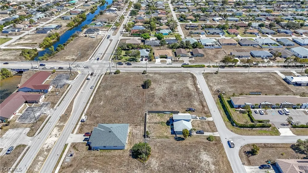 804 Gleason Parkway Cape Coral FL 33914