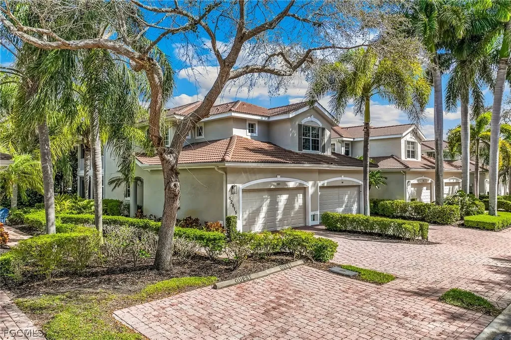 12815 Carrington Circle Naples FL 34105