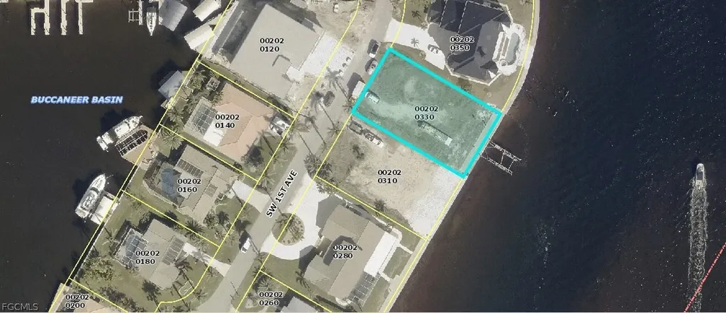 5929 SW 1st Avenue Cape Coral FL 33914