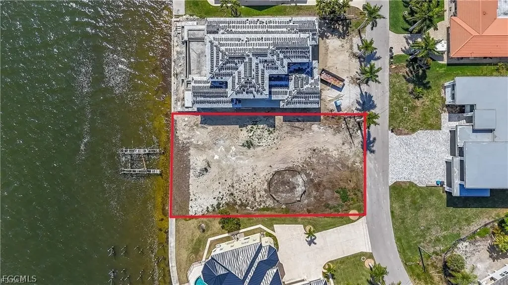 5929 SW 1st Avenue Cape Coral FL 33914
