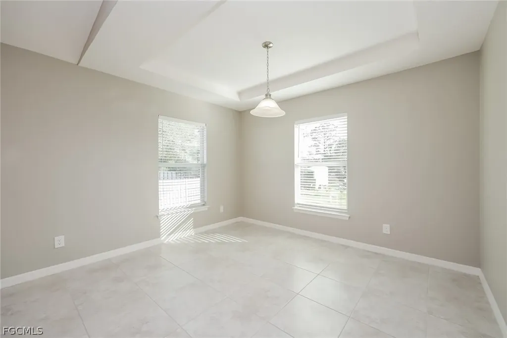 3807 8th Street SW Lehigh Acres FL 33976