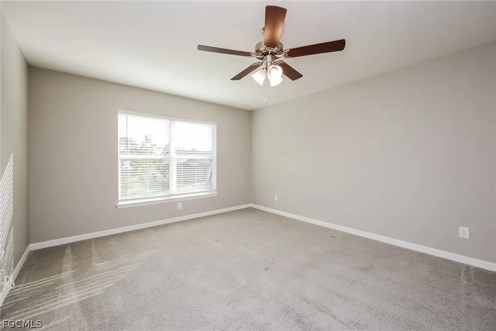 3807 8th Street SW Lehigh Acres FL 33976