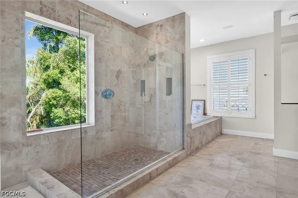 2878 Valencia Way Fort Myers FL 33901