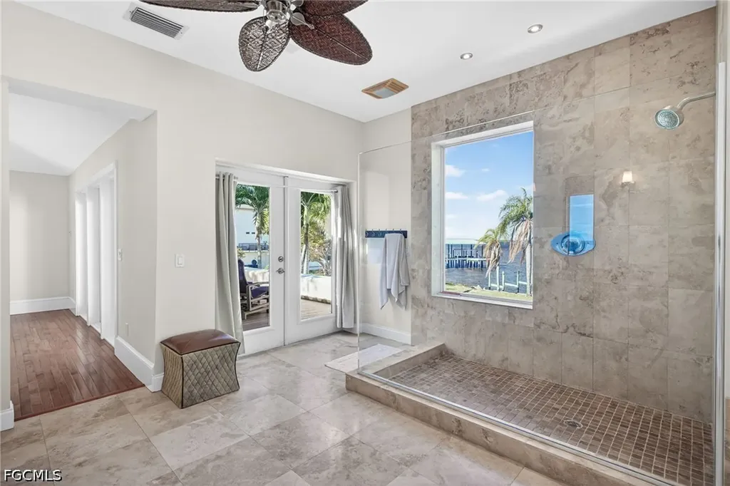 2878 Valencia Way Fort Myers FL 33901