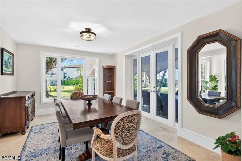 2878 Valencia Way Fort Myers FL 33901
