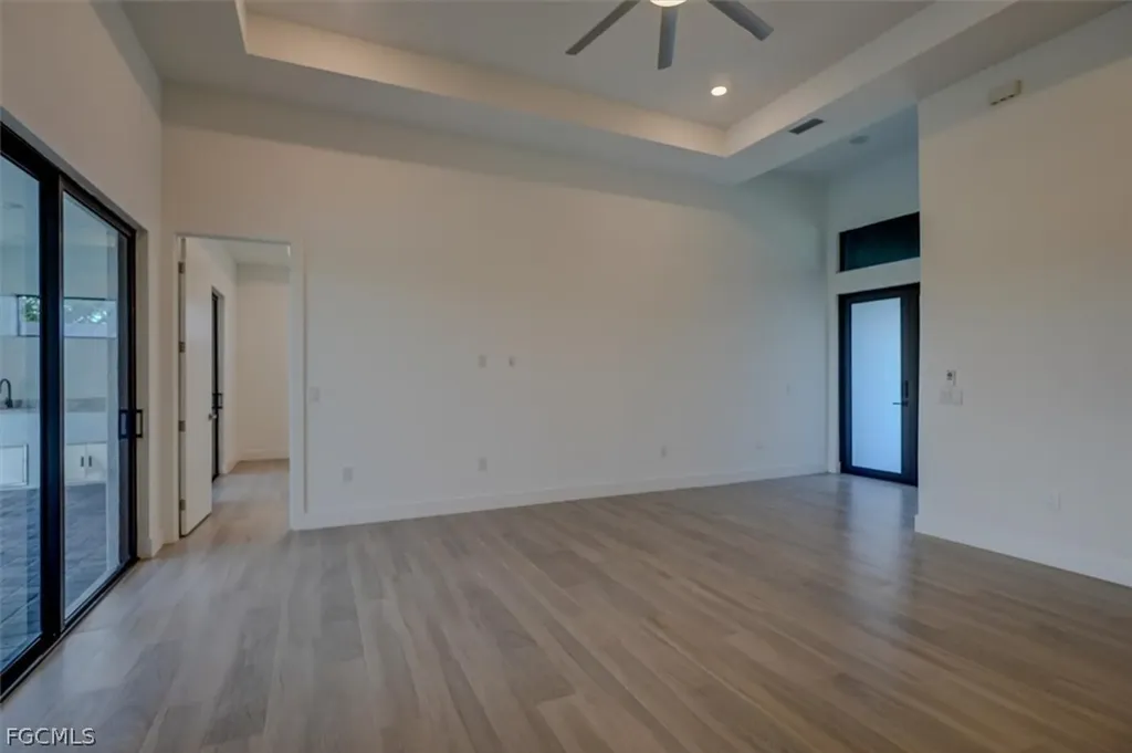 1227 NW 40th Place Cape Coral FL 33993