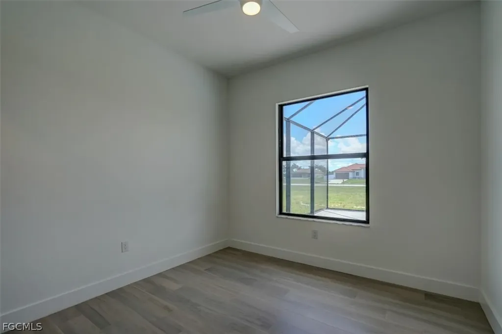 1227 NW 40th Place Cape Coral FL 33993
