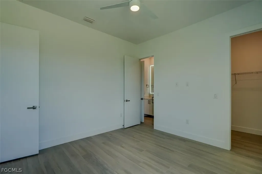1227 NW 40th Place Cape Coral FL 33993