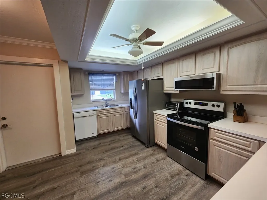 1220 SE 40th Street Cape Coral FL 33904