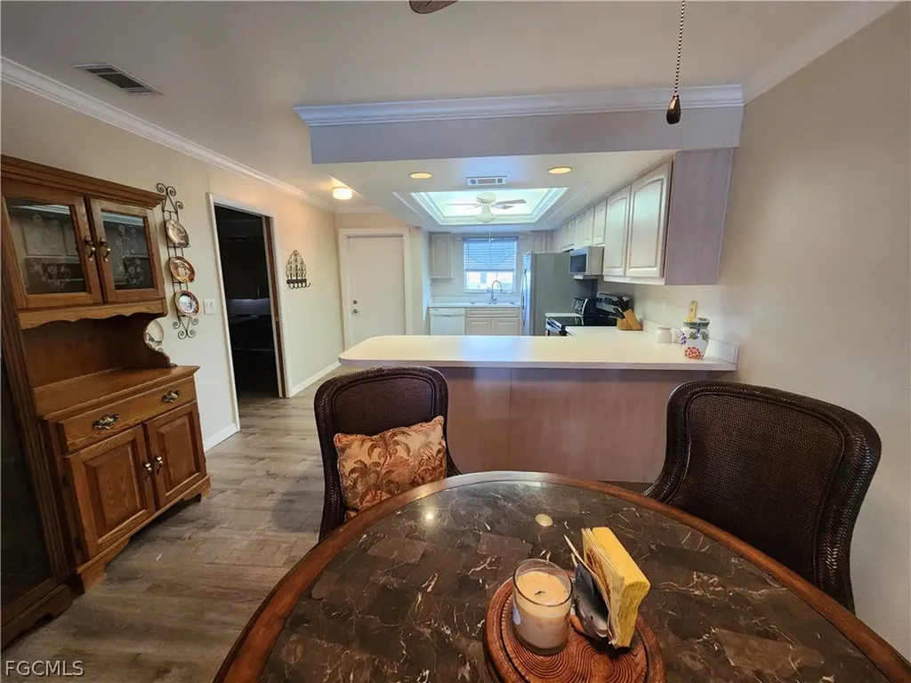 1220 SE 40th Street Cape Coral FL 33904