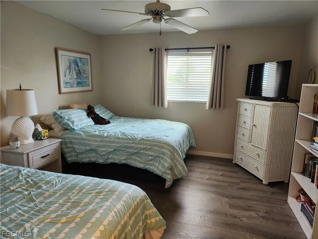 1220 SE 40th Street Cape Coral FL 33904