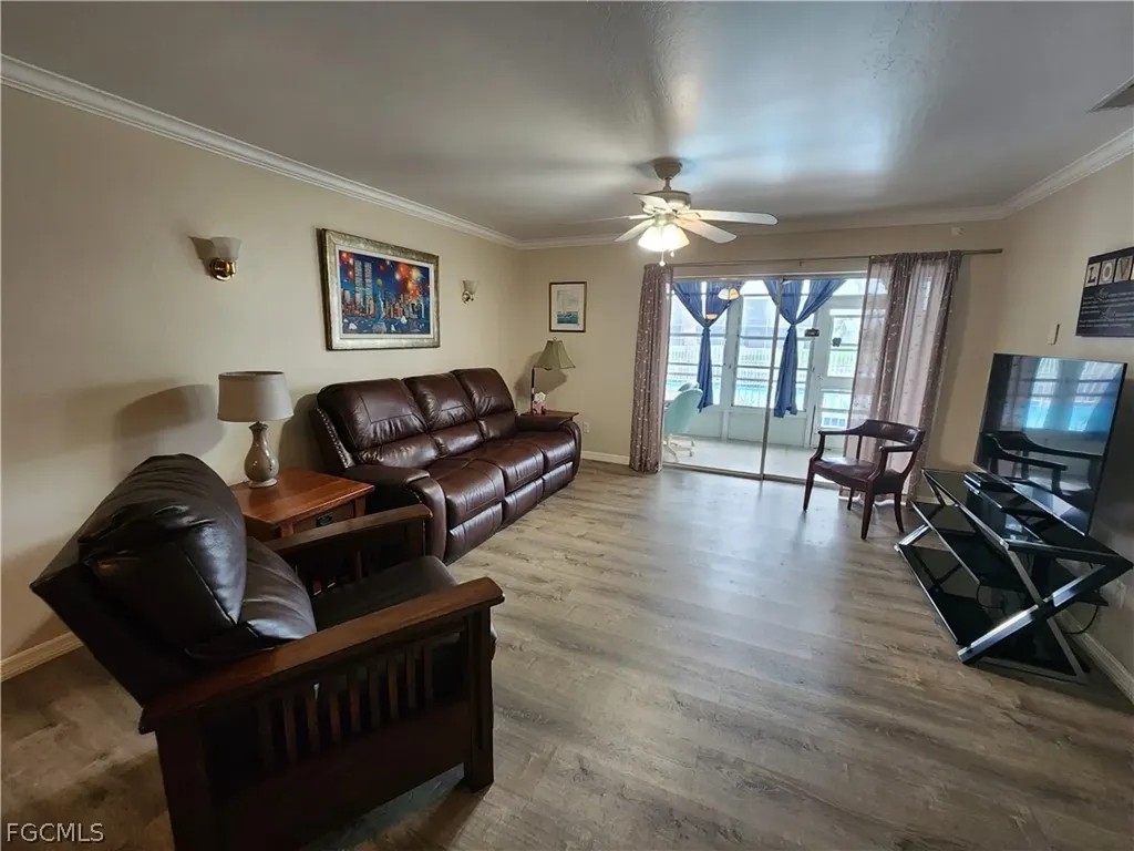 1220 SE 40th Street Cape Coral FL 33904