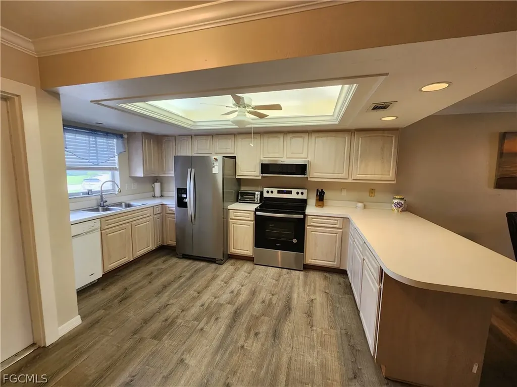 1220 SE 40th Street Cape Coral FL 33904
