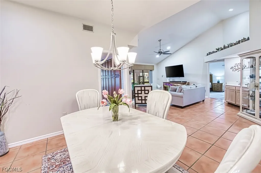 16938 Villas Square Fort Myers FL 33908