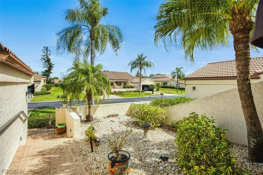 16938 Villas Square Fort Myers FL 33908