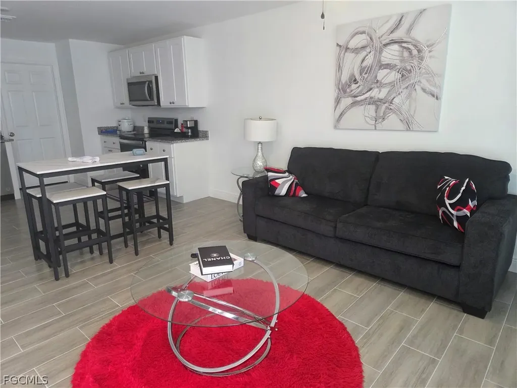 2156 Edison Avenue Fort Myers FL 33901