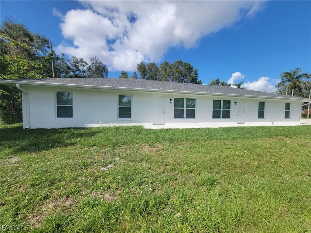 2156 Edison Avenue Fort Myers FL 33901