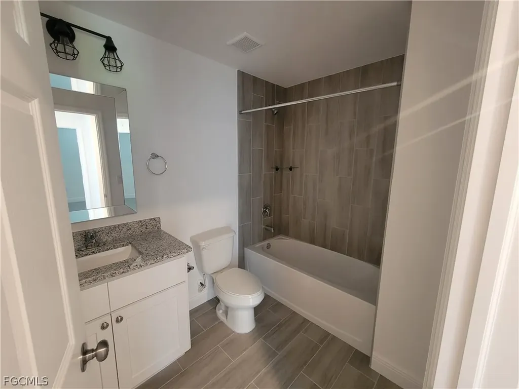 2156 Edison Avenue Fort Myers FL 33901