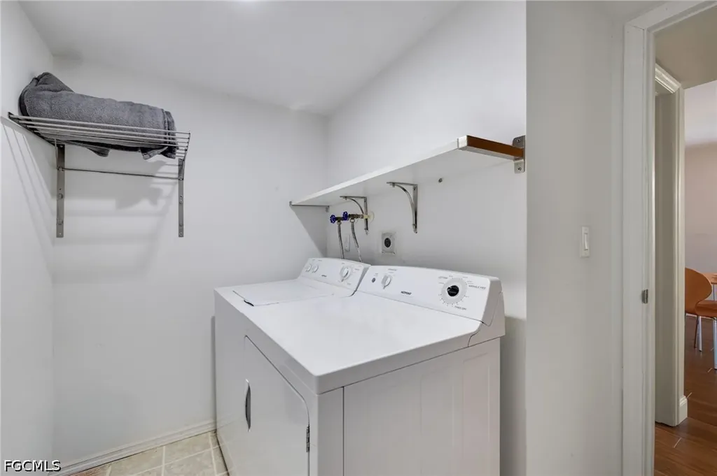 4039 Sandlewood Lane Fort Myers FL 33907