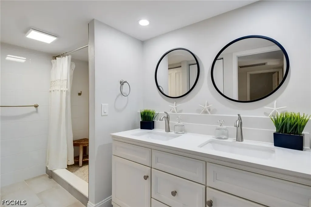 4039 Sandlewood Lane Fort Myers FL 33907