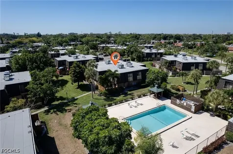 4039 Sandlewood Lane Fort Myers FL 33907