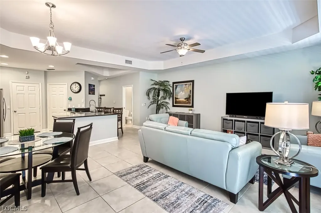 9813 Quinta Artesa Way Fort Myers FL 33908