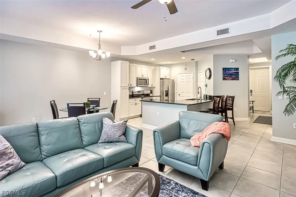 9813 Quinta Artesa Way Fort Myers FL 33908