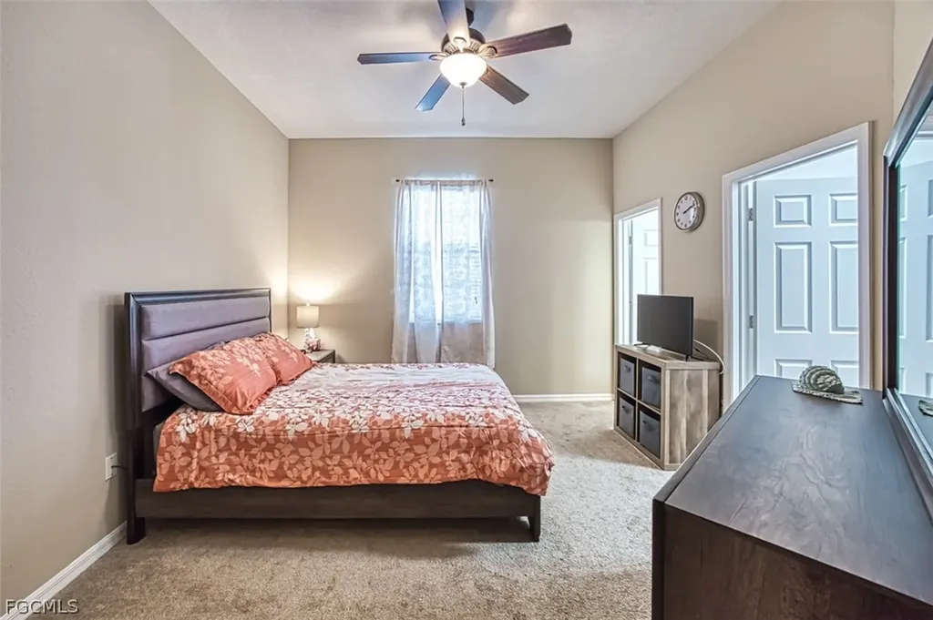 9813 Quinta Artesa Way Fort Myers FL 33908