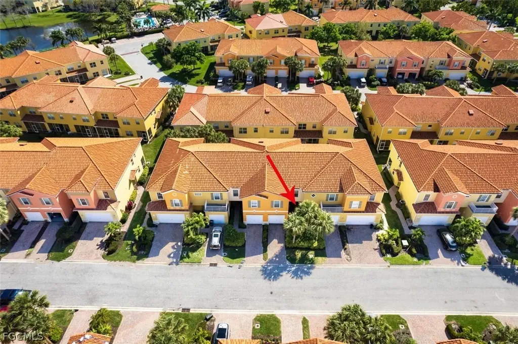 9813 Quinta Artesa Way Fort Myers FL 33908