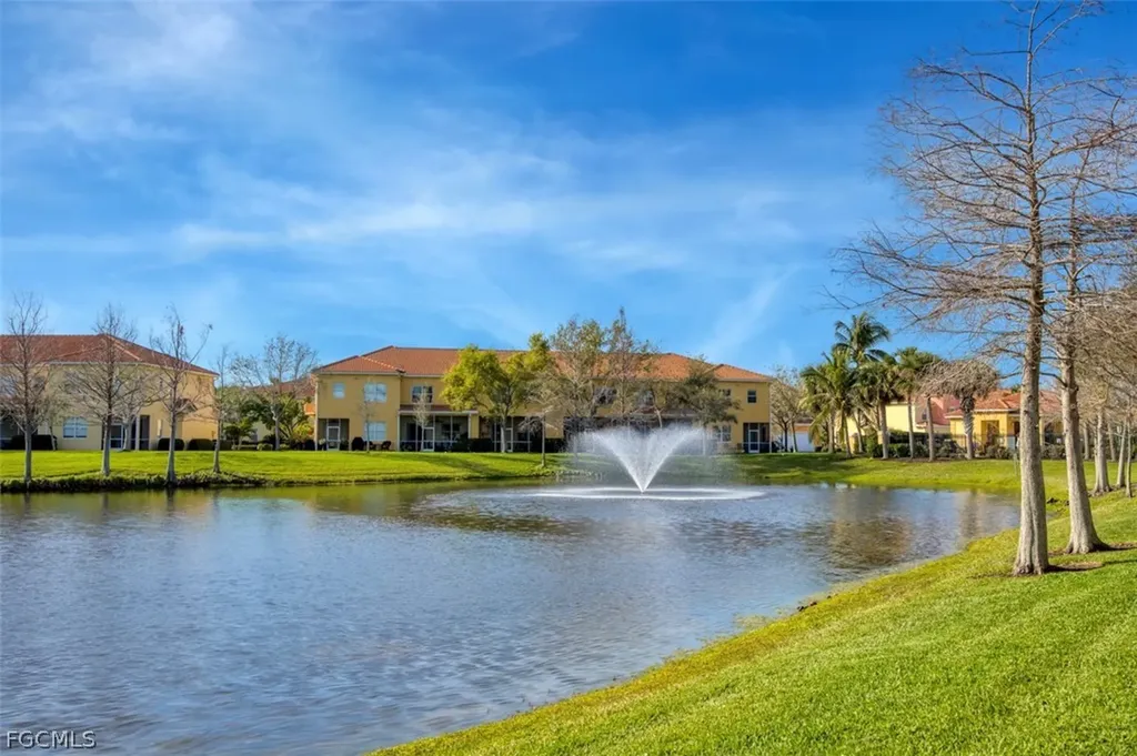 9813 Quinta Artesa Way Fort Myers FL 33908