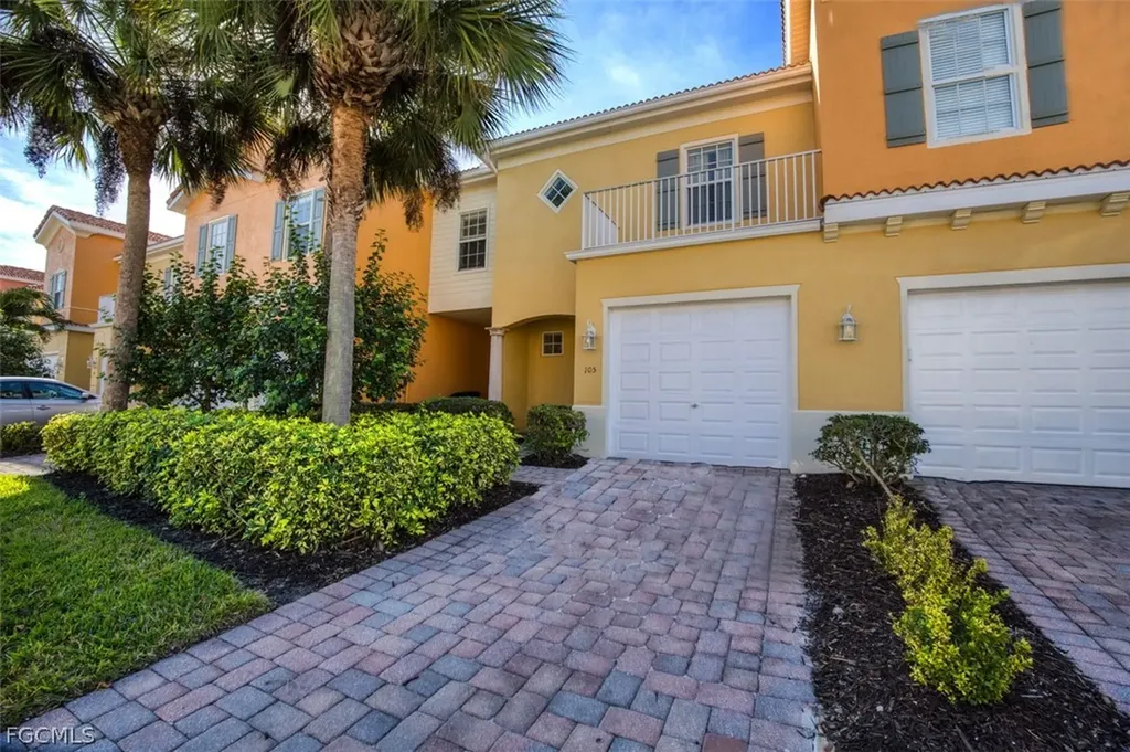 9813 Quinta Artesa Way Fort Myers FL 33908