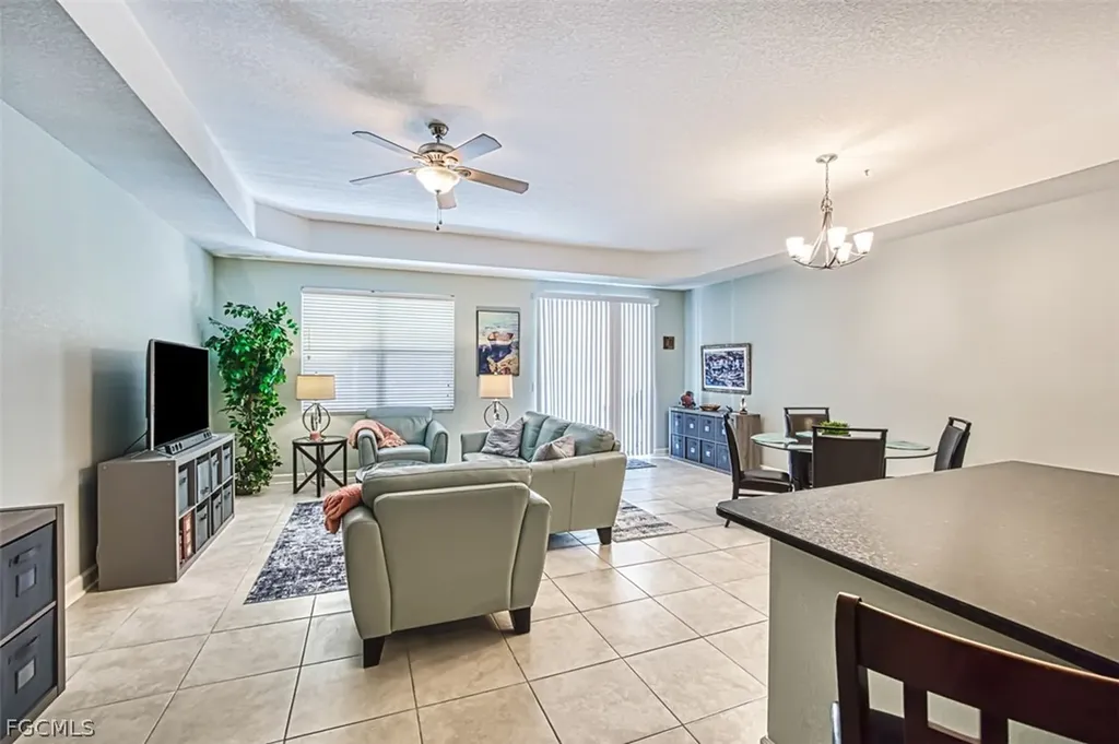 9813 Quinta Artesa Way Fort Myers FL 33908