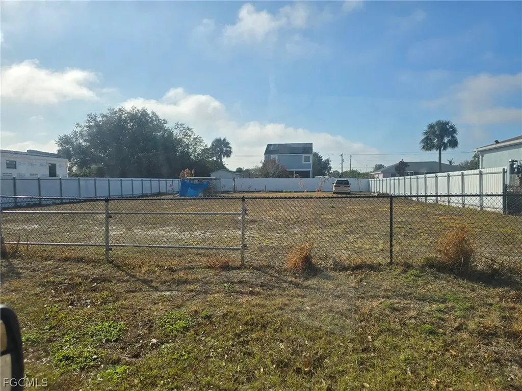 3009 39th Street SW Lehigh Acres FL 33976