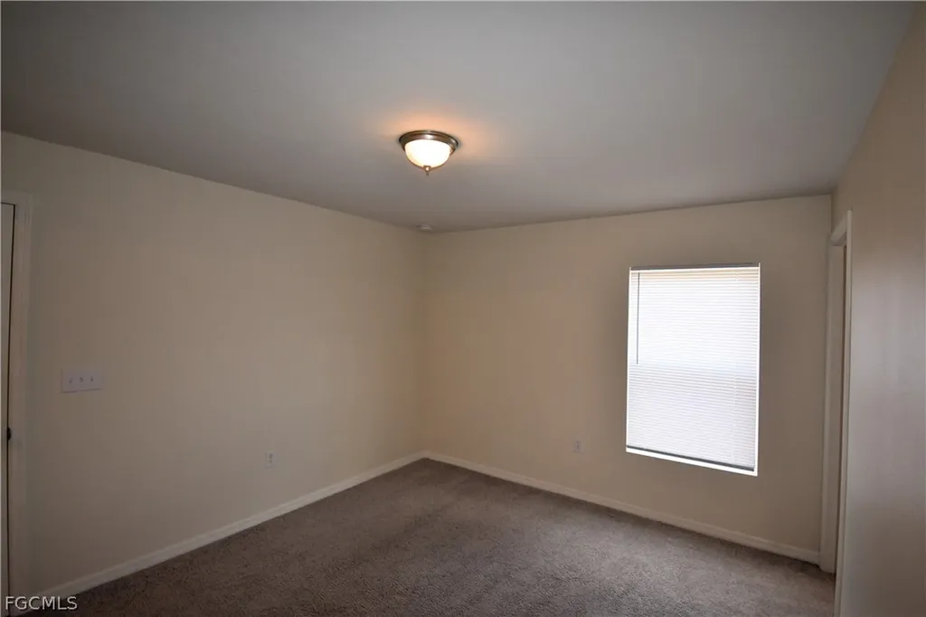 8 NW 8th Terrace Cape Coral FL 33993