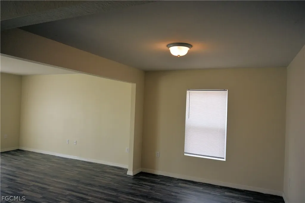 8 NW 8th Terrace Cape Coral FL 33993