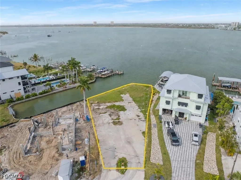507 Carlos Circle Fort Myers Beach FL 33931