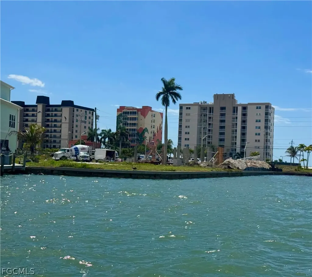 507 Carlos Circle Fort Myers Beach FL 33931