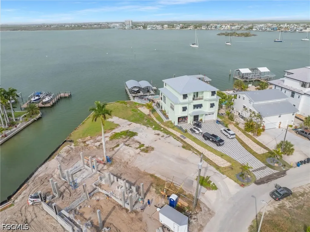 507 Carlos Circle Fort Myers Beach FL 33931