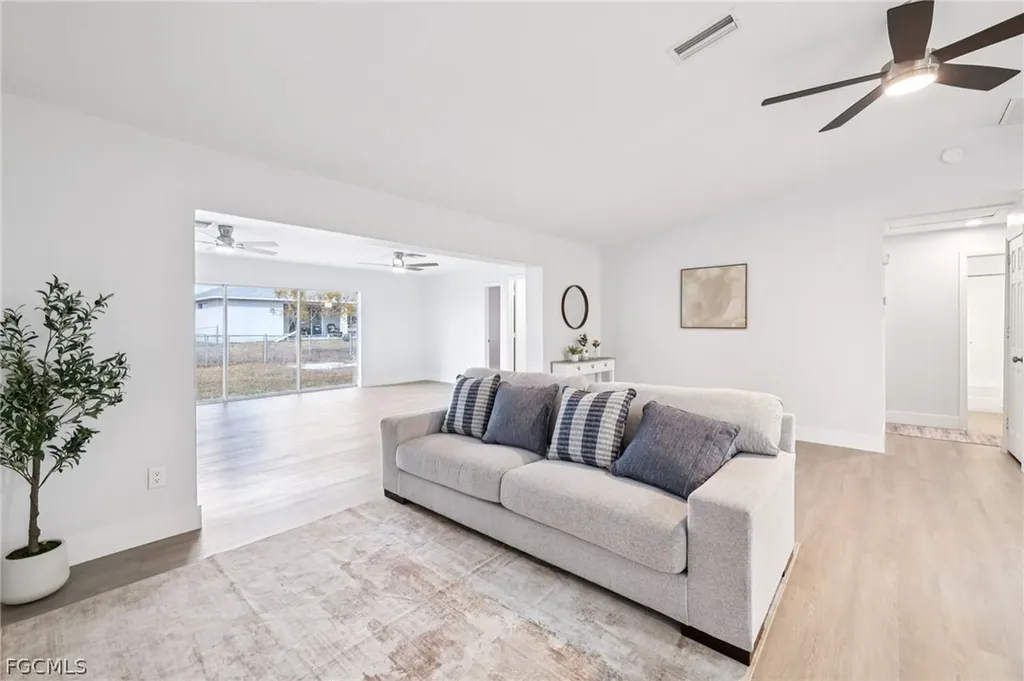 3018 NW 2nd Place Cape Coral FL 33993