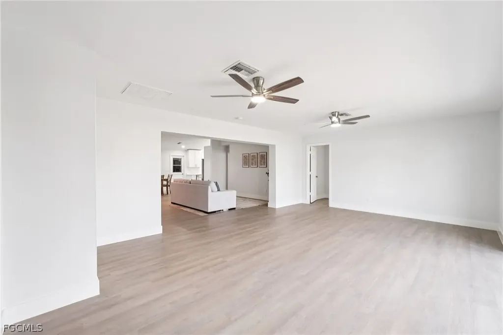 3018 NW 2nd Place Cape Coral FL 33993